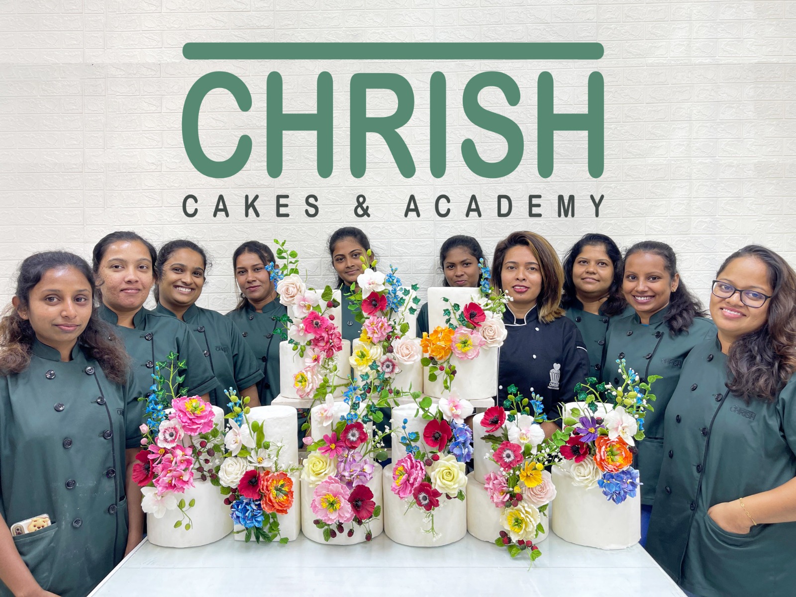 CAKE DECORATOR – LEVEL 3 – SUGAR FLOWER MASTER